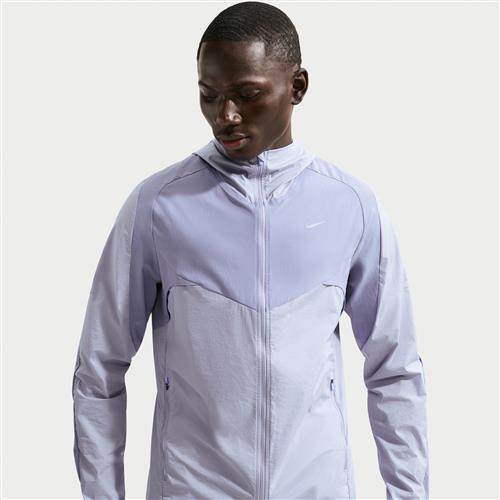 Nike Stride Plus Repel-løbejakke til mænd - lilla