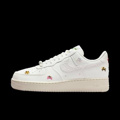 Nike Air Force 1 '07 SE "LNY"-sko til kvinder - hvid