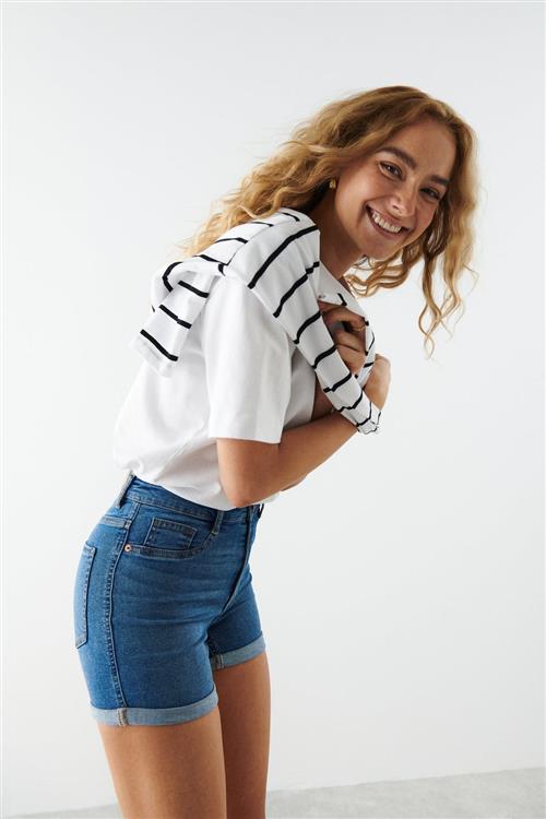 Gina Tricot - Molly denim shorts - Denim shorts - Blå - XS - Dame