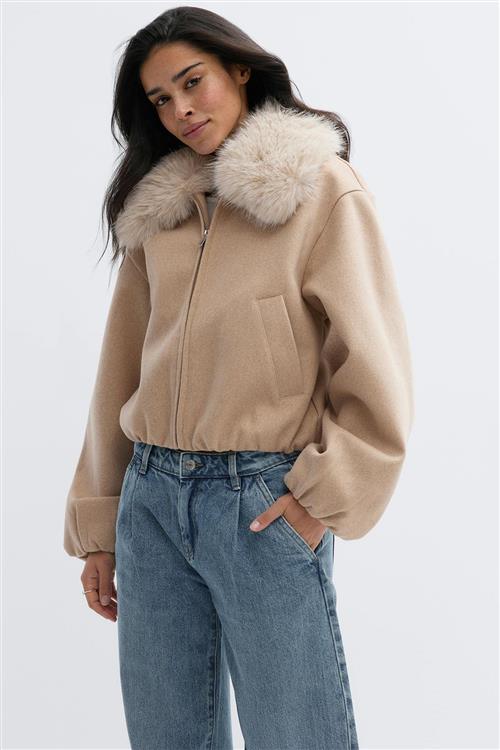Gina Tricot - Faux fur collar jacket - faux fur jakker - Beige - L - Dame