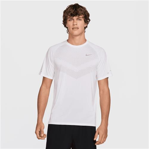 Kortærmet Nike Stride Dri-FIT ADV-løbetop til mænd - hvid