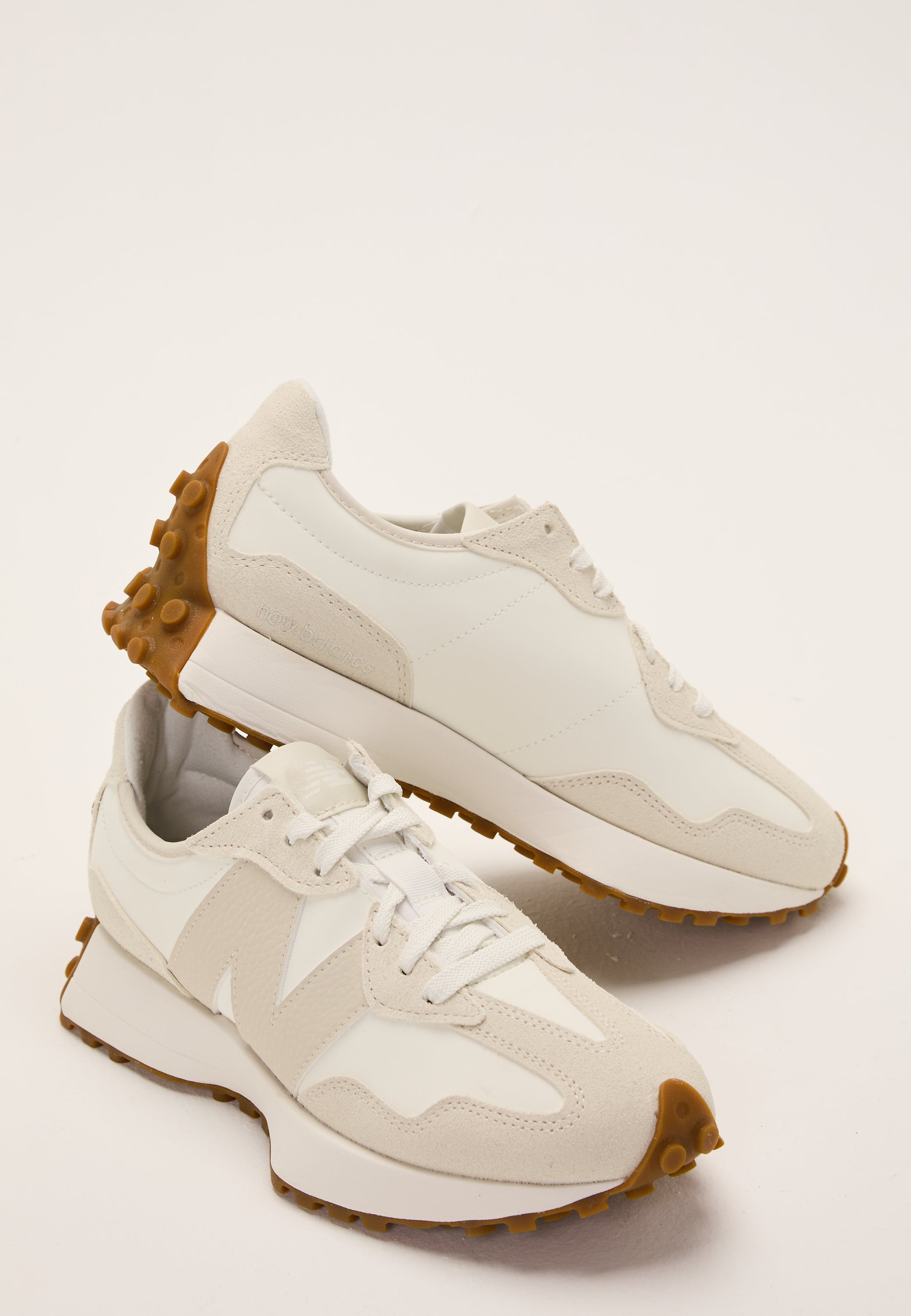 New Balance WS327NKD