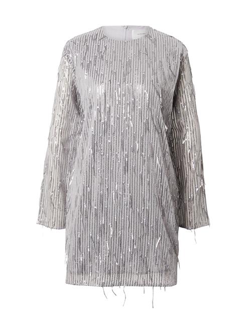 Se Hosbjerg Kjole 'Madelin'  sølv hos About You