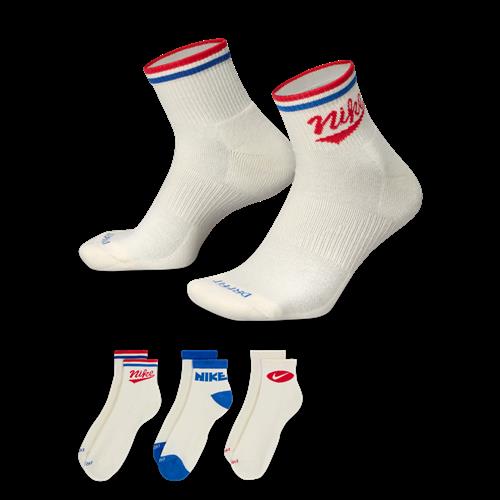 Nike Everyday Plus-ankelstrømper (3 par) - multifarvet