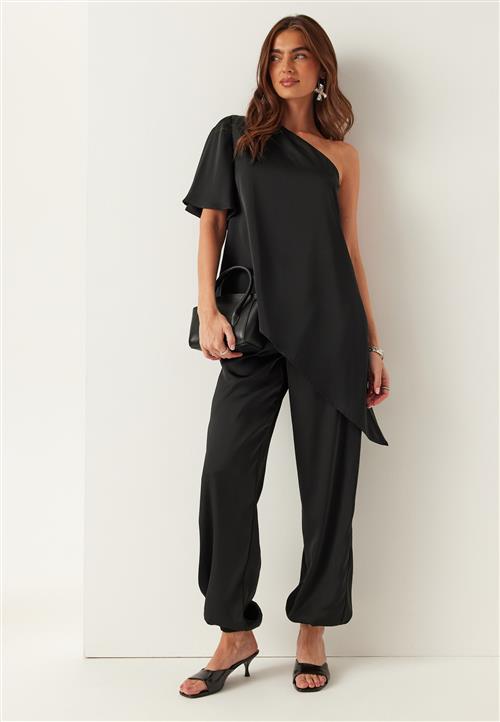 BUBBLEROOM Asymmetric Satin Blouse