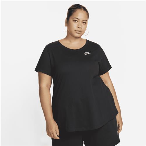 Nike Club Essentials-T-shirt til kvinder (plus size) - sort