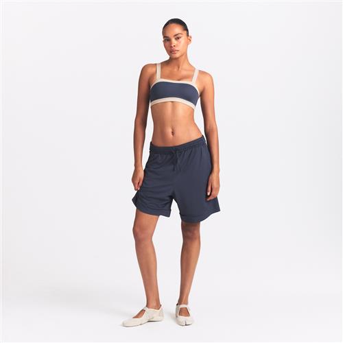 NikeSKIMS Airy-afslappede shorts til kvinder - blå