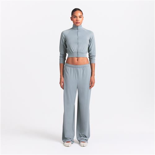 NikeSKIMS Airy-bukser med brede ben til kvinder - blå