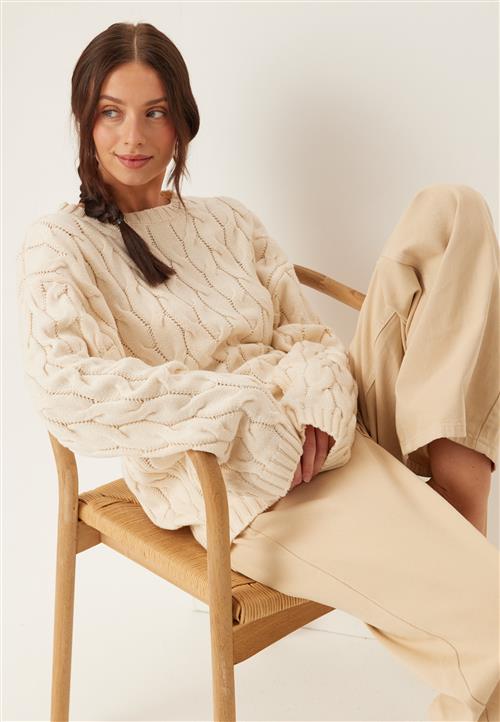 BUBBLEROOM Cable Knitted Sweater