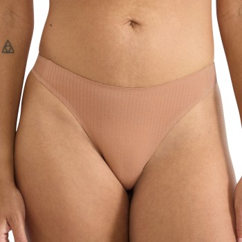 Sloggi Trusser ZERO Feel Pure String Beige X-Large Dame