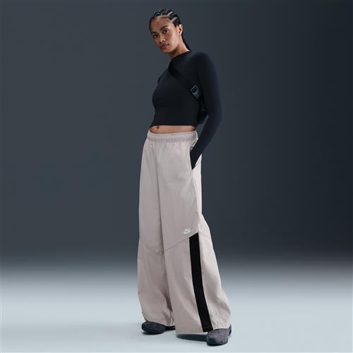 Vævede Nike -bukser med brede ben til kvinder - grå