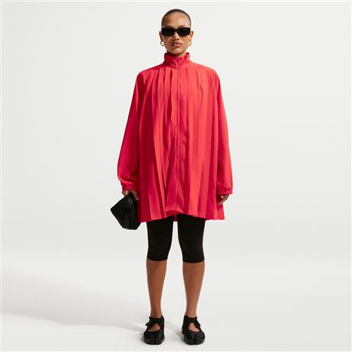 Oversized, langærmet Nike -minikjole med plisser til kvinder - rød