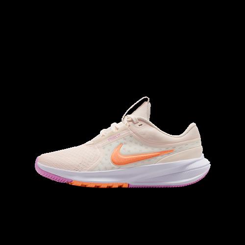 Nike Star Runner 5-løbesko til større børn - hvid