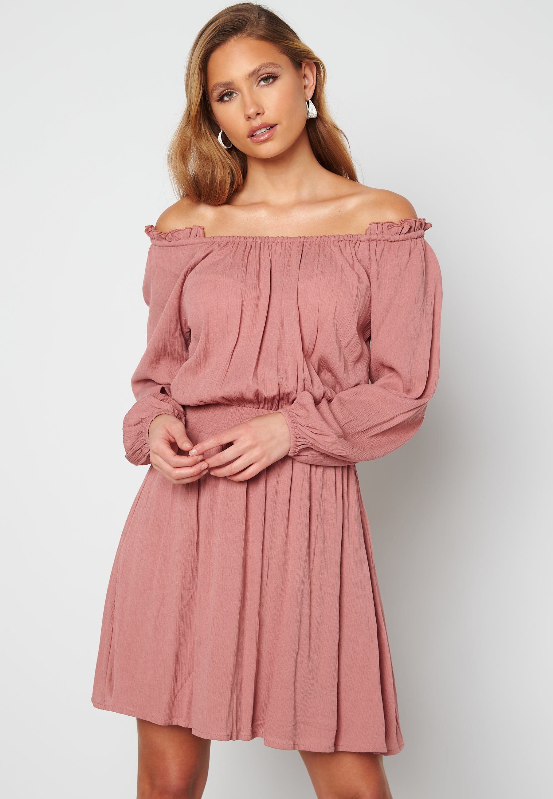 BUBBLEROOM Riley off shoulder dress