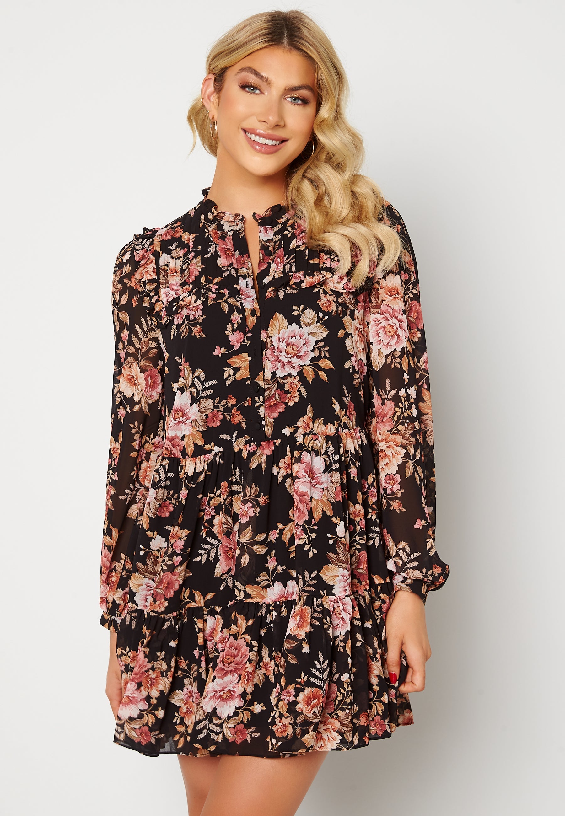 FOREVER NEW Simona Ruffle Smock Dress