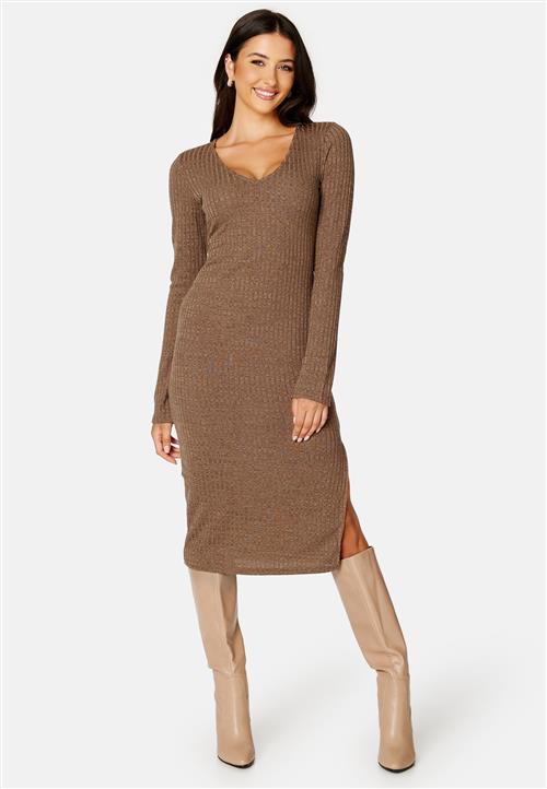 BUBBLEROOM Winter deep V-neck dress