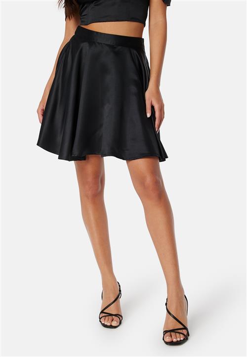 Bubbleroom Occasion Ortiza Satin Skirt