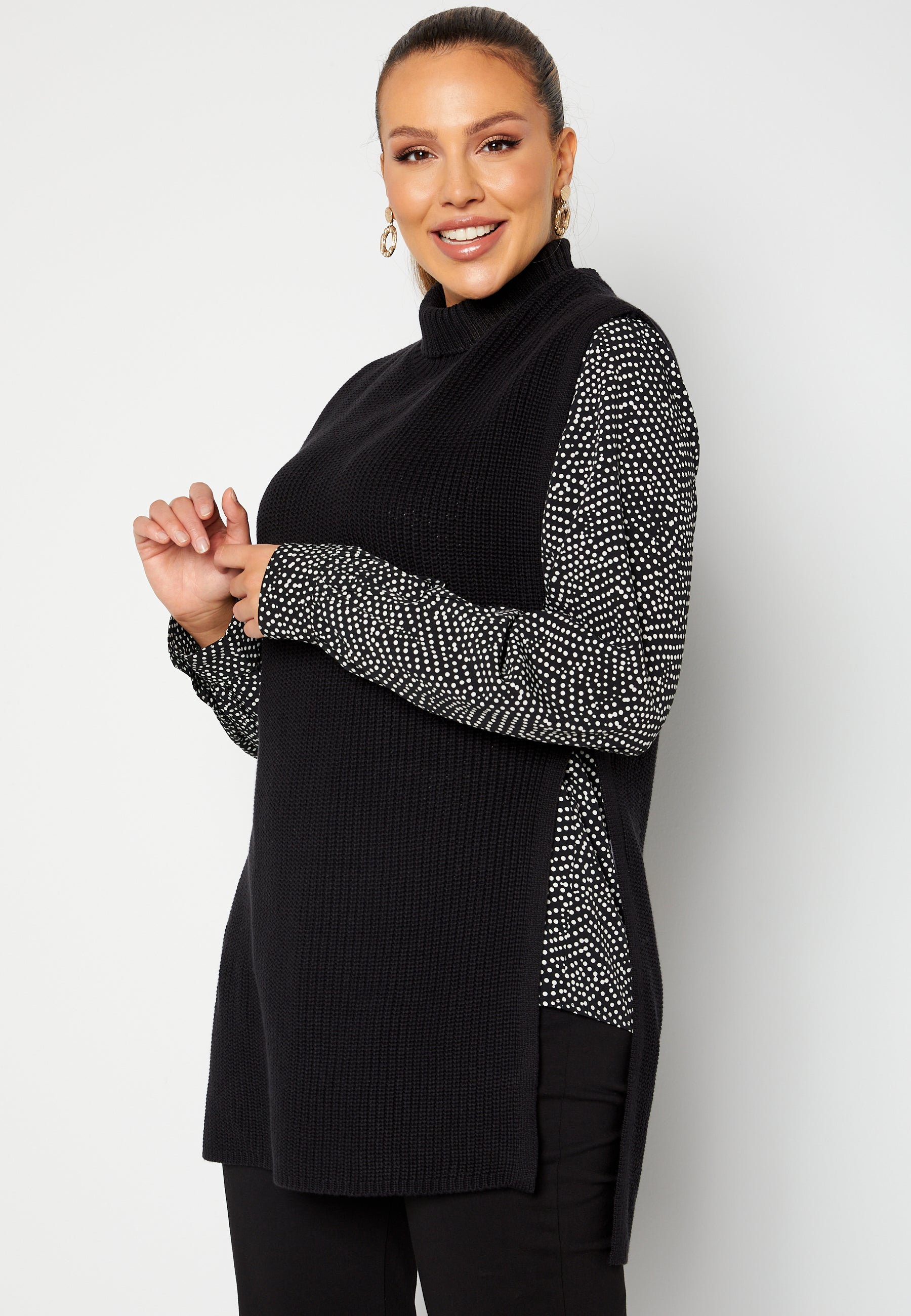 Bubbleroom Myrna SL Highneck Vest