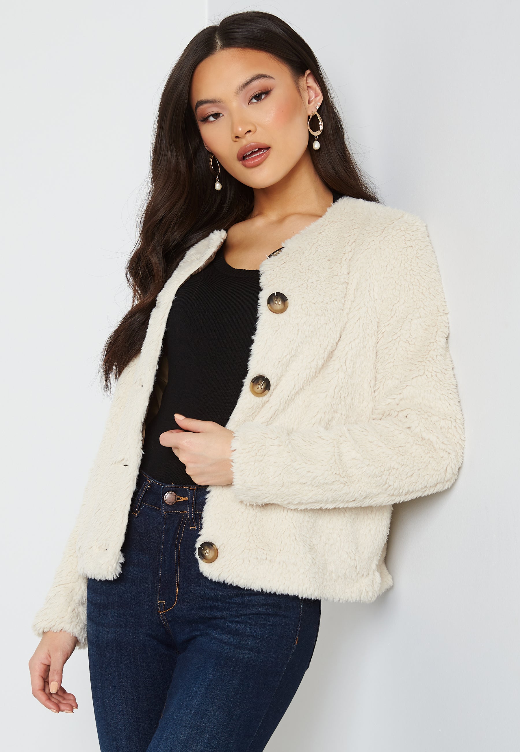 VERO MODA Cozy Amanda short teddy jacket