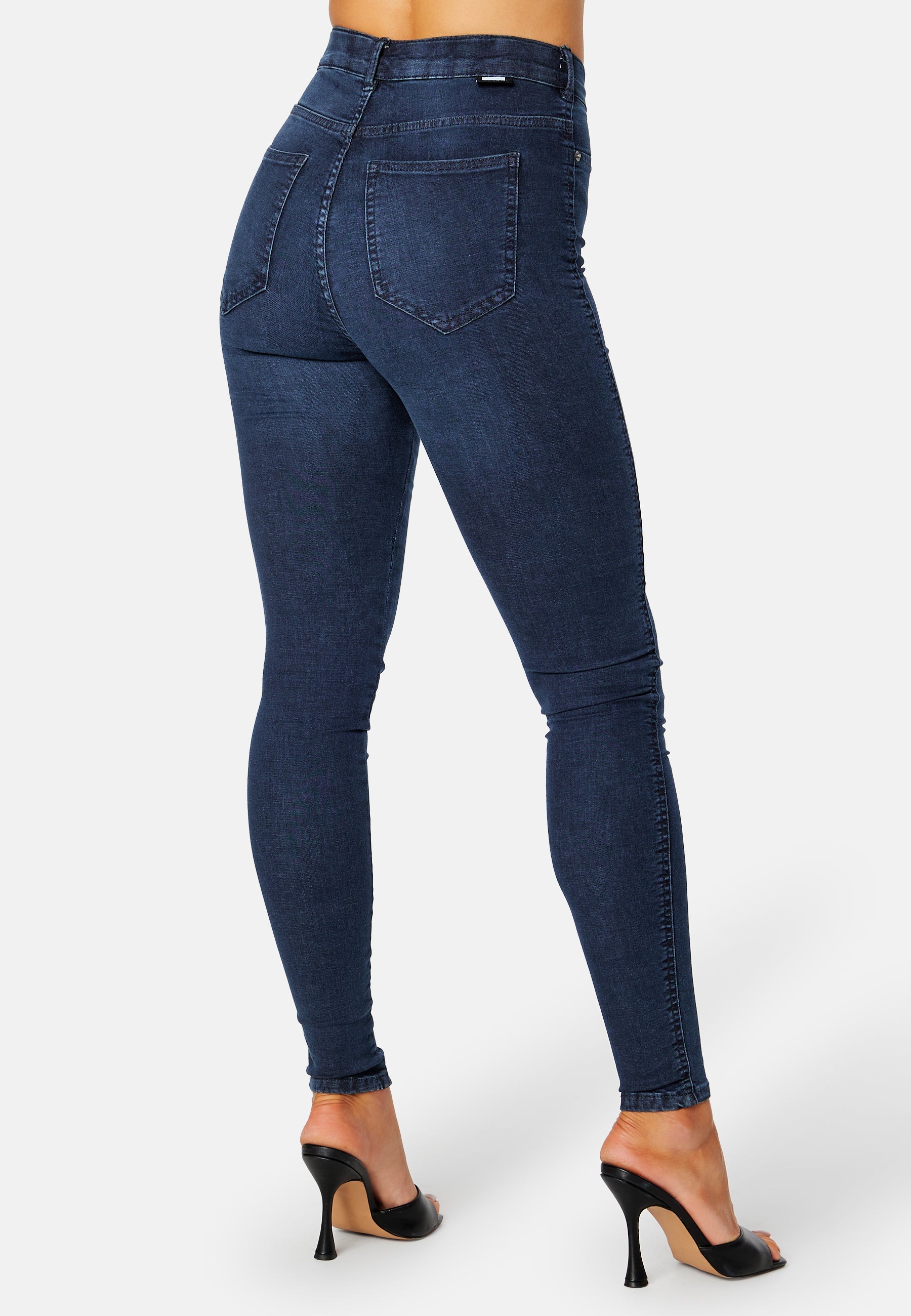 Dr. Denim Solitaire