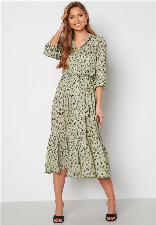 Happy Holly Serene puff sleeve dress