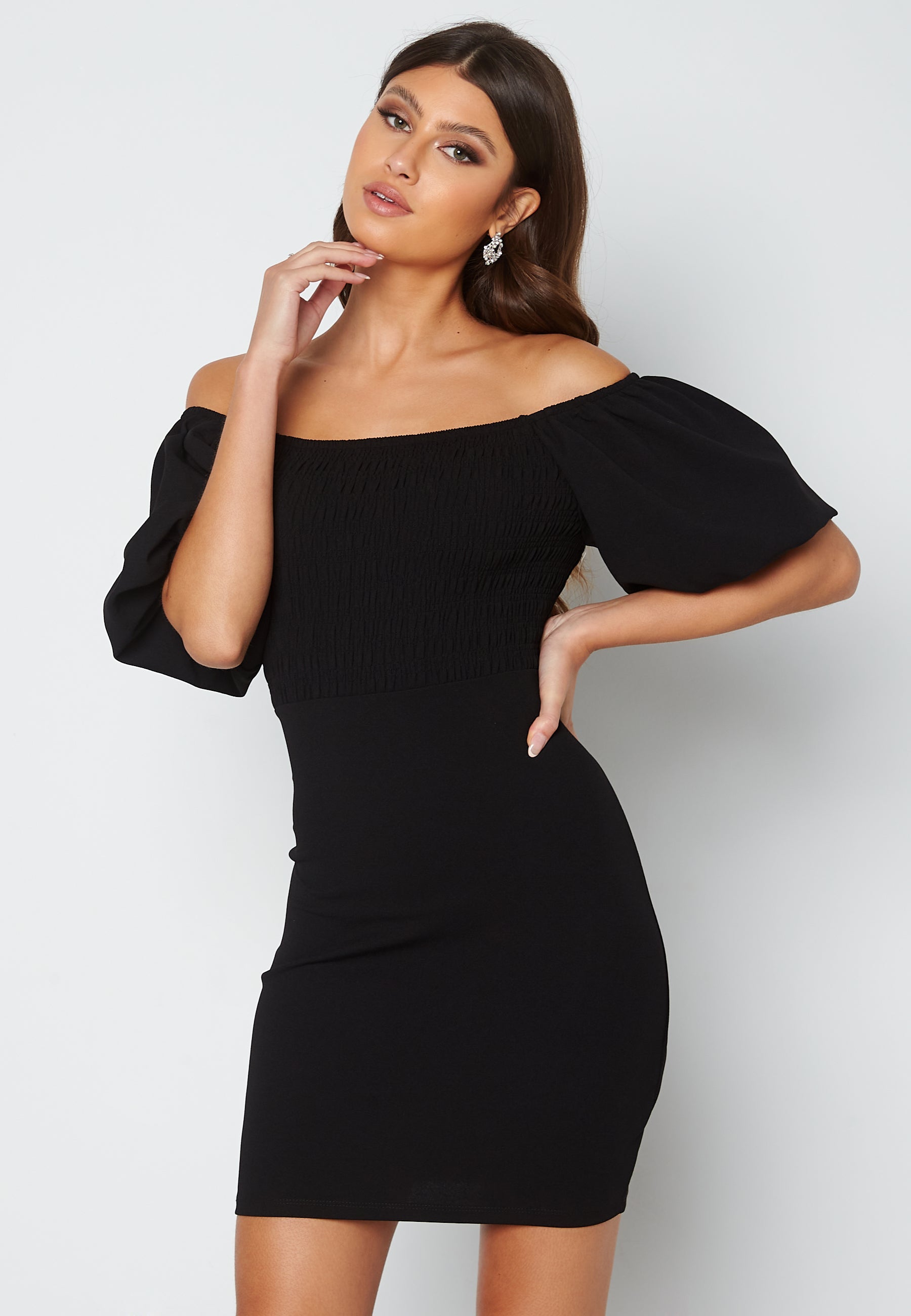 BUBBLEROOM Jenni off shoulder puff sleeve dress