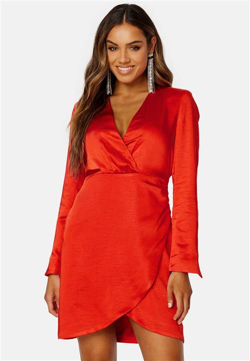 YAS Sannie LS Drape Dress