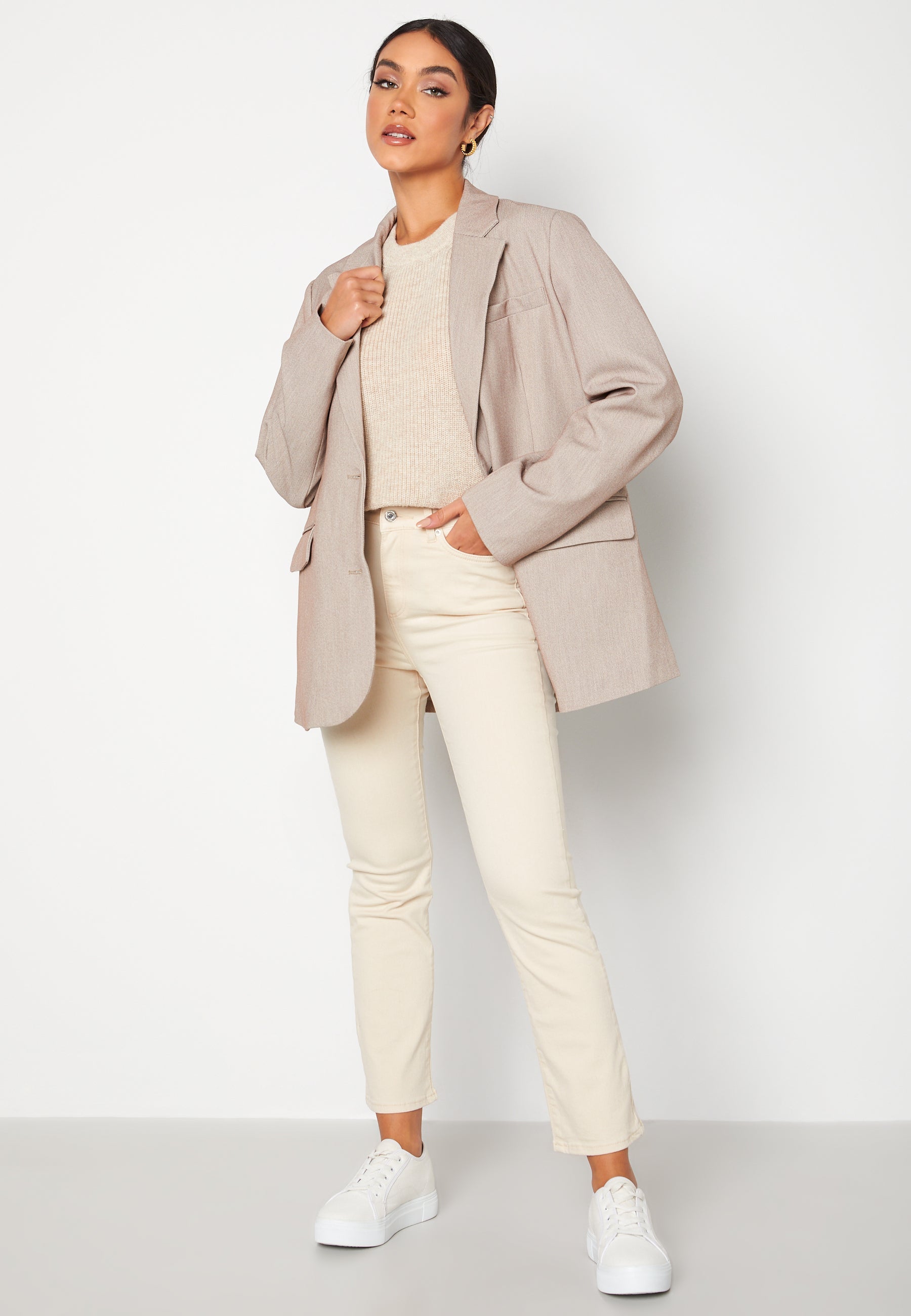 VERO MODA Stella HR Kick Flare Jeans