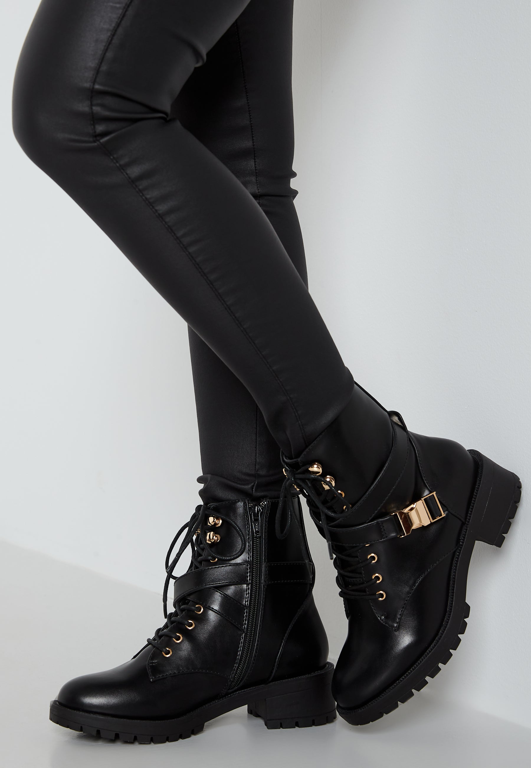 Bianco Delyn Buckle Boot
