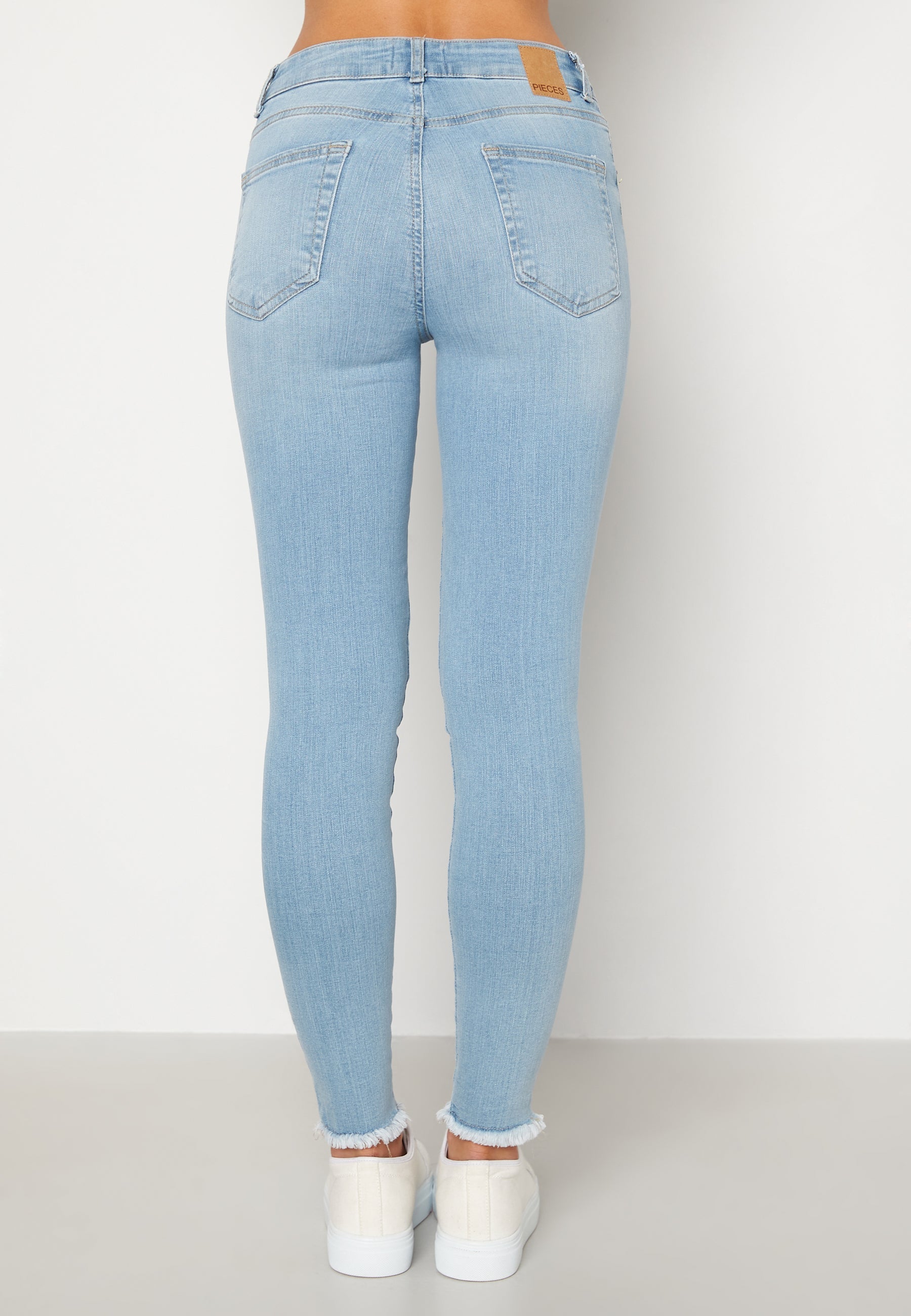 Pieces Delly Skinny MW Raw