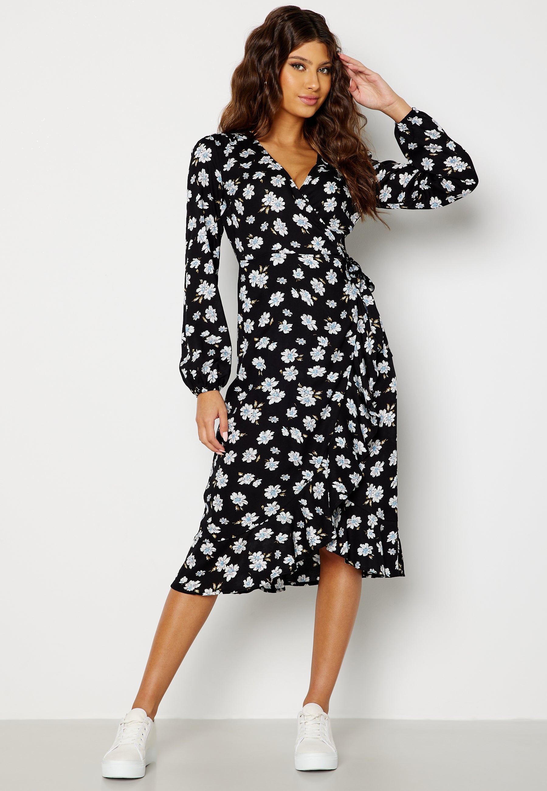 BUBBLEROOM Milia wrap dress