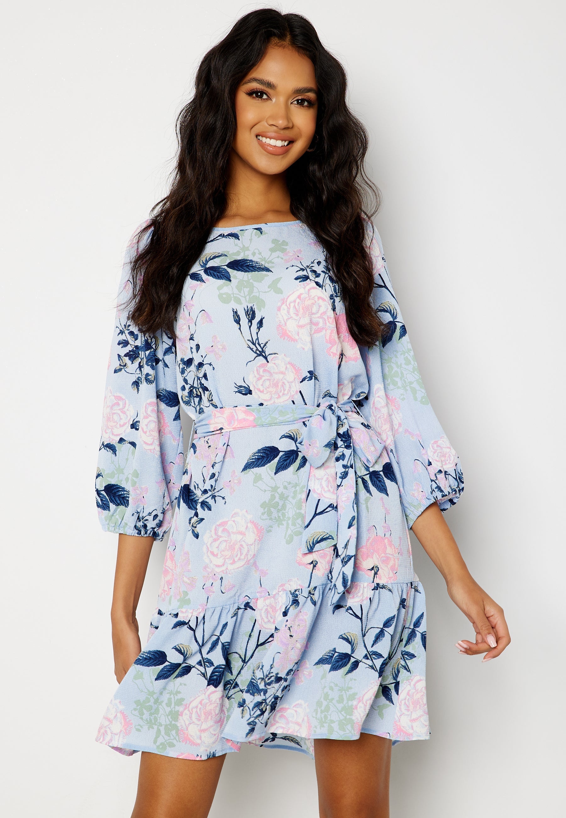 ONLY Nova Lux Lea Puff Dress