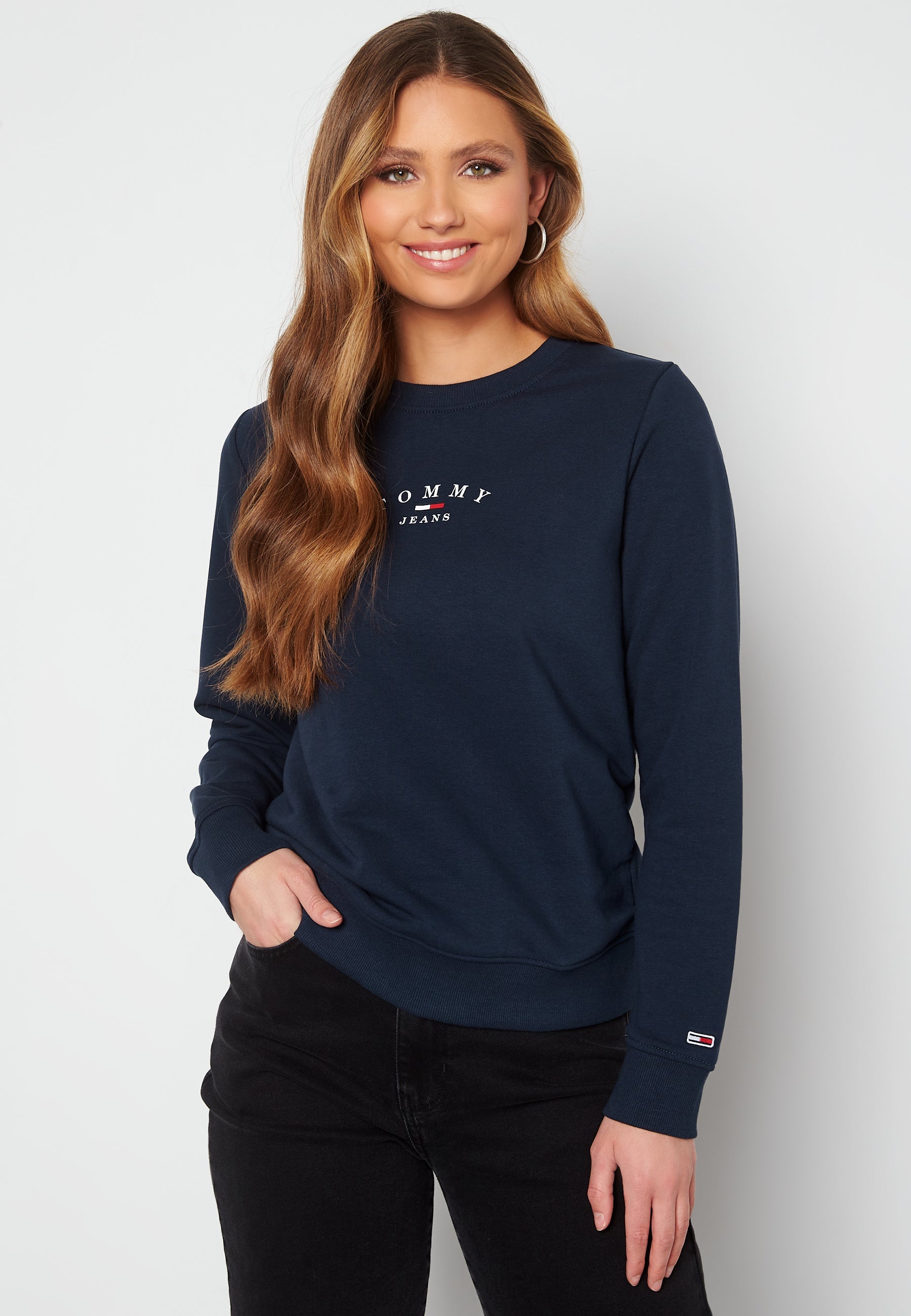 TOMMY JEANS Reg Essential Logo 2 Crew