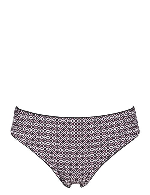 Missya | Aaliyah Tai | 36