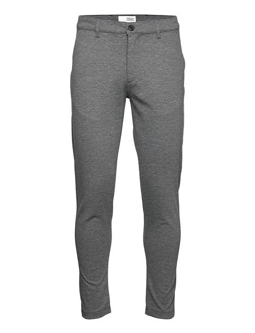 Solid | Sddave Barro | 29 x 30