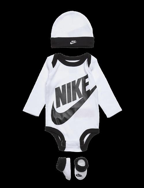Nike | Nike Bodysuit+Hat+Bootie | 50-68