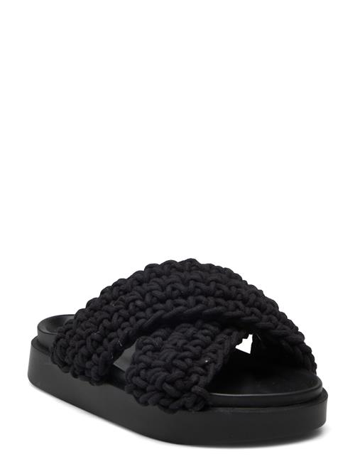 Inuikii | Woven | 38