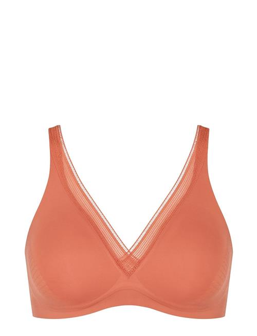 sloggi | Sloggi Body Adapt Twist T-Shirt Bra | XS PLUS