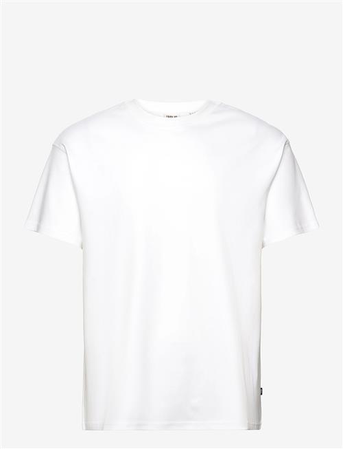 Solid | Sddanton | M
