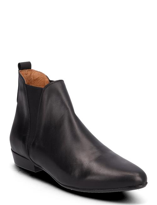 Anonymous Copenhagen | Rita | 38