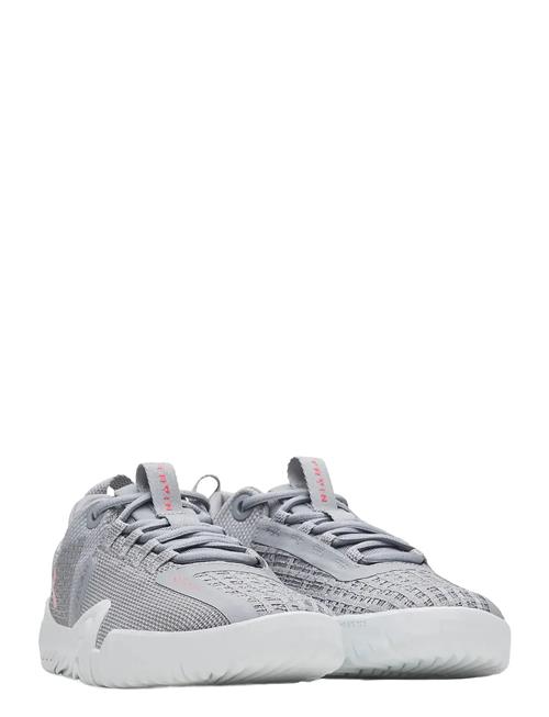 Under Armour | Ua Tribase Reign 6 | 41