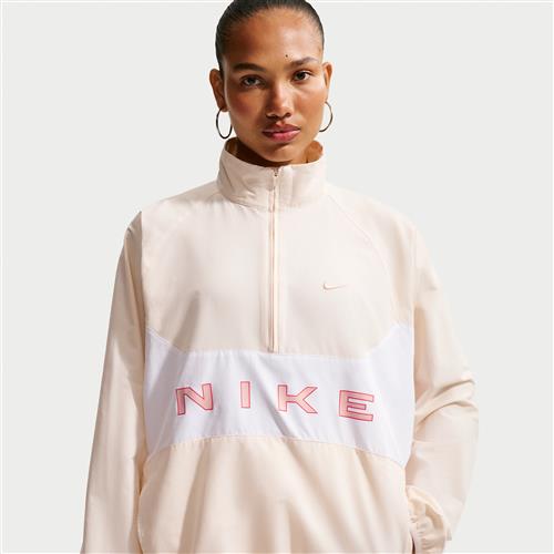 Oversized Nike -jakke med 1/4 lynlås til kvinder - hvid