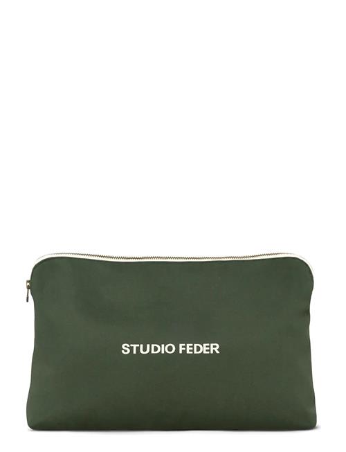 STUDIO FEDER | Celia Toiletry Bag - Canvas | 30X20X10CM