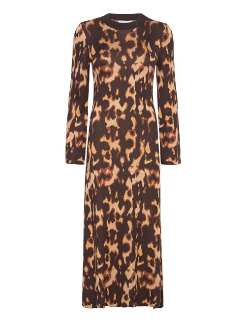 Olivia Rubin | Kyra | M