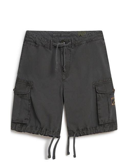 Superdry | Parachute Light Short | 28