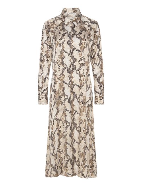 Part Two | Lamiyapw Dr | 38