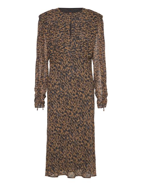 BOSS | C_Denzal | 40