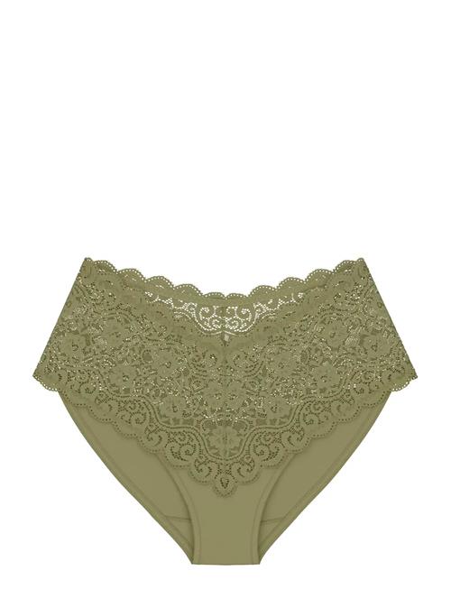 Triumph | Amourette Maxi | 46