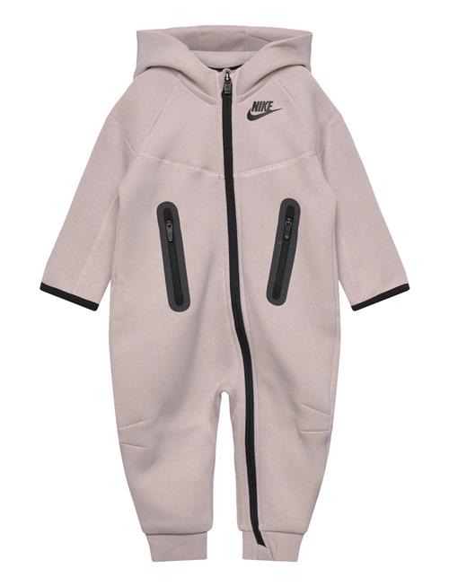 Nike | Nkn Tech Fleece Hooded Coveral | 62/68