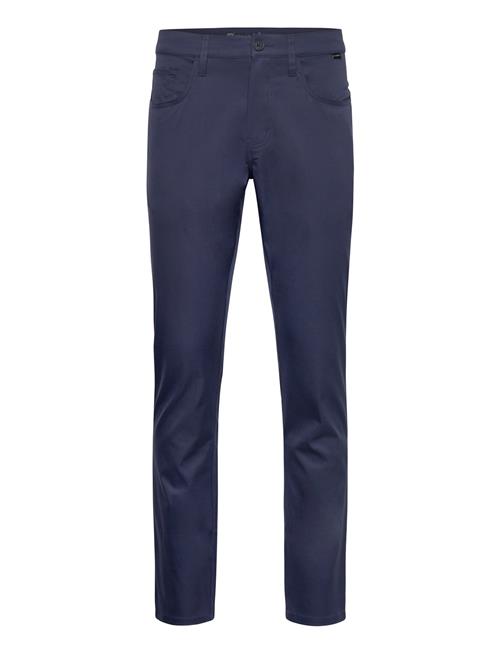 TravisMathew | Open To Close | 40 x 32